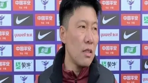 周六英超021：利兹联对曼城专家推荐及质合分析